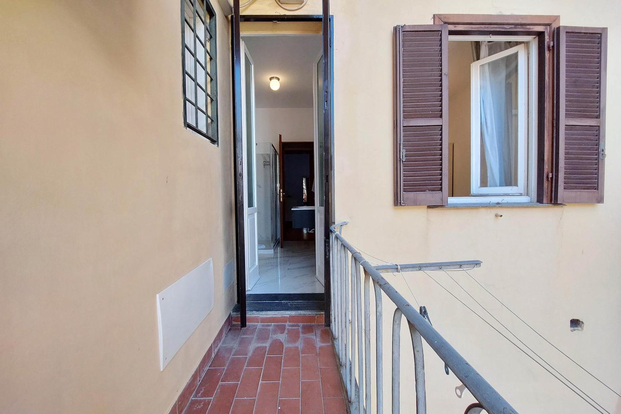 Ych-Comfortable 2 Bedrooms Flat Near Colosseum Rome Buitenkant foto