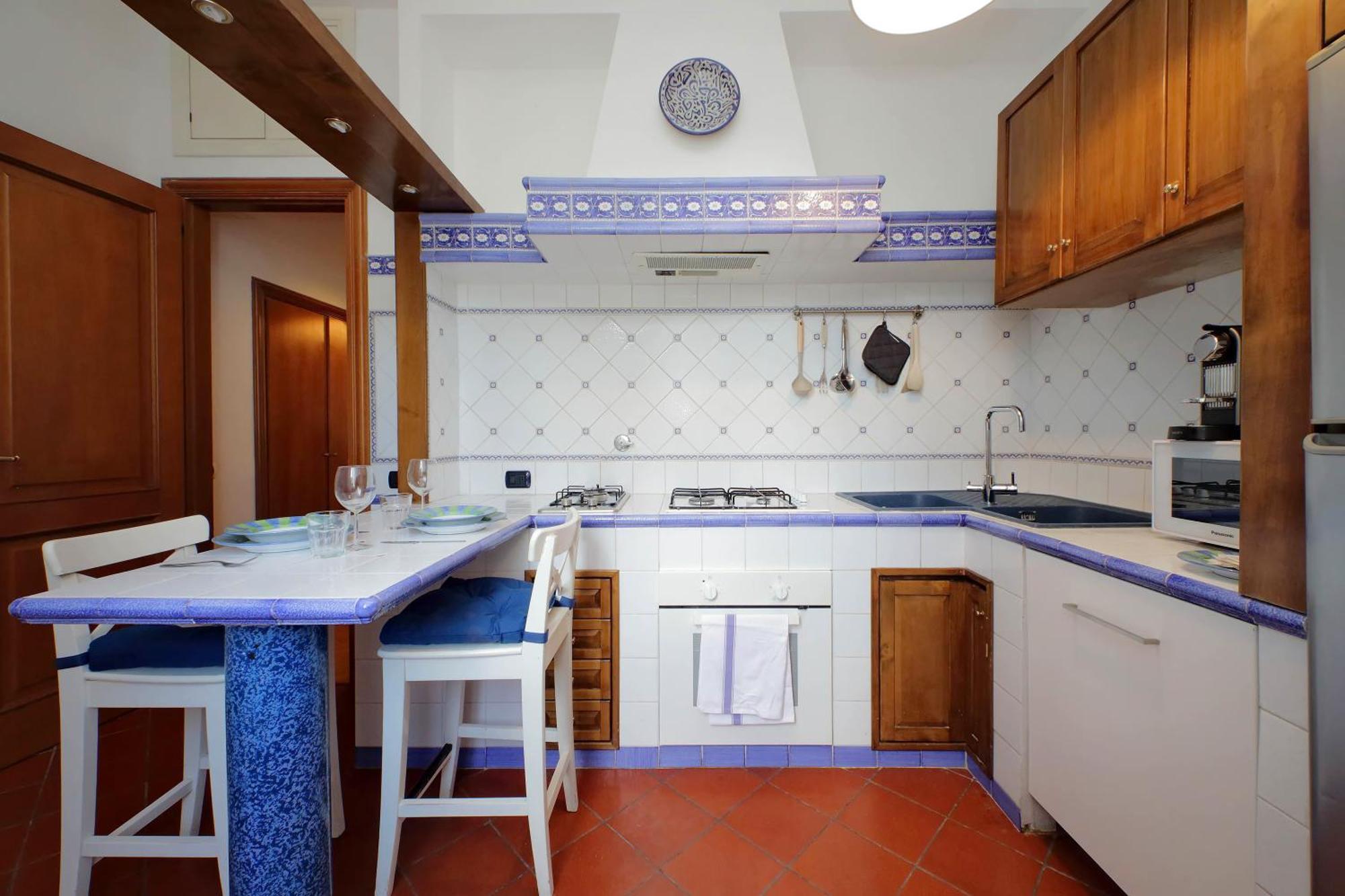 Ych-Comfortable 2 Bedrooms Flat Near Colosseum Rome Buitenkant foto